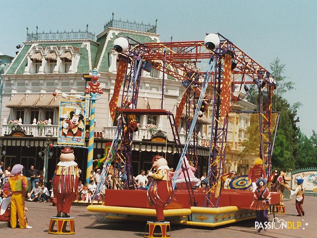 toon circus 2001
