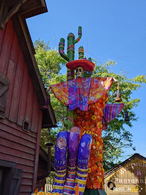 décor halloween frontierland