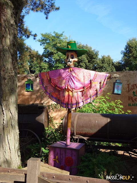 décor halloween frontierland