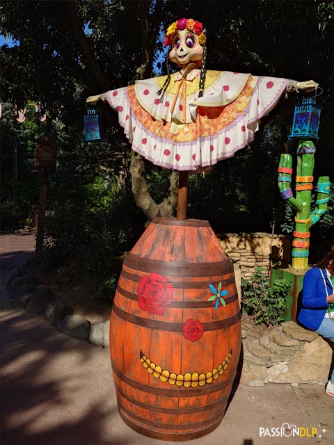 décor halloween frontierland