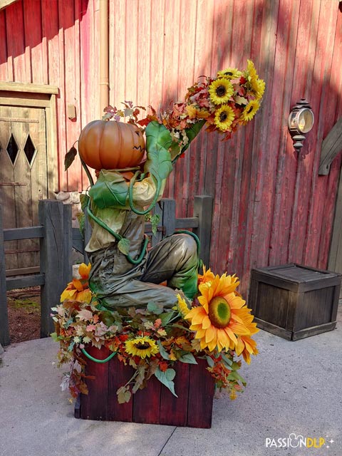 décor halloween frontierland