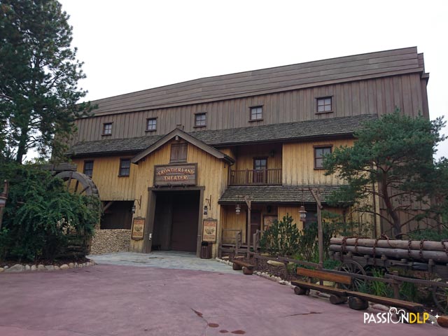 frontierland theater