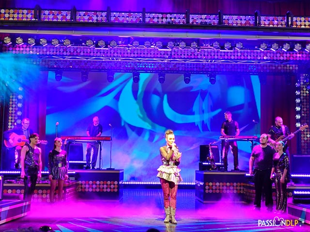 music hits concert
