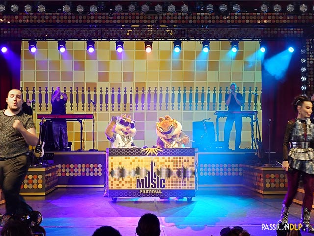 music hits concert