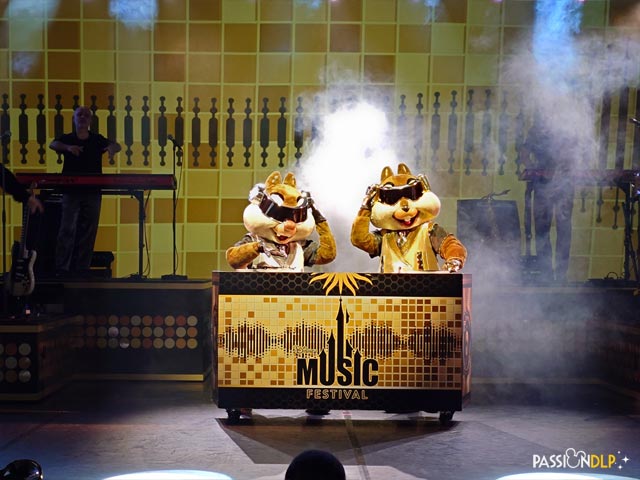 music hits concert