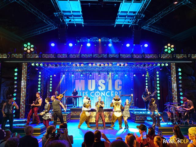 music hits concert