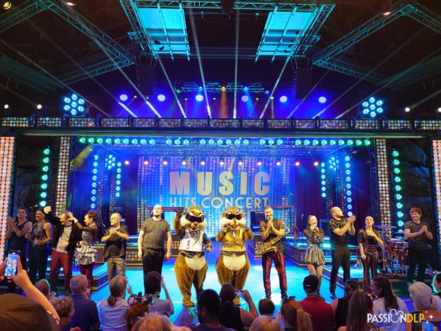 music hits concert